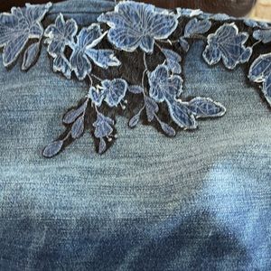 Women’s jeans
